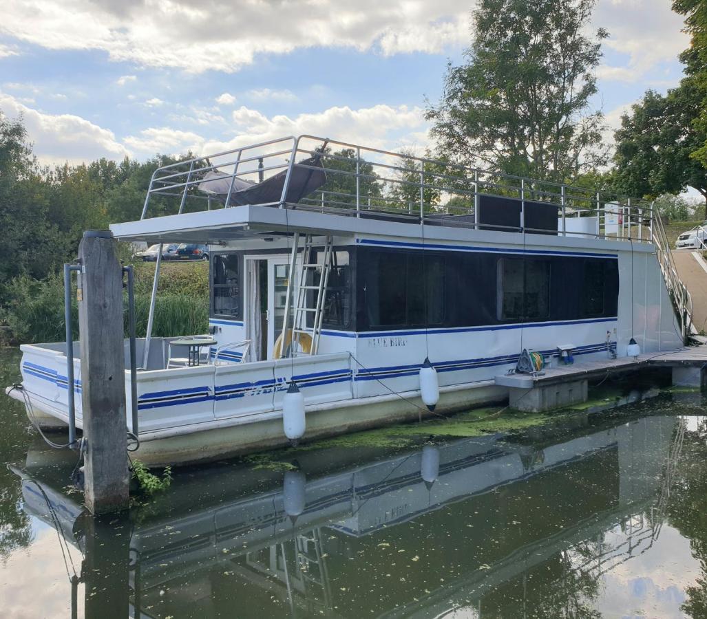 Bluebird House-Boat Hotel East Molesey Esterno foto